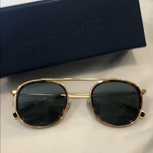 Louis Vuitton Accessories - Louis Vuitton sunglasses Louis Vuitton Accessories - Louis Vuitton sunglasses